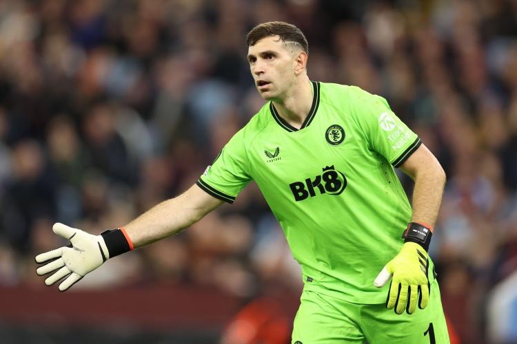 网页版登录入口-意媒：国米正和马丁内斯协商两年合同，预计春天决定引进哪位门将