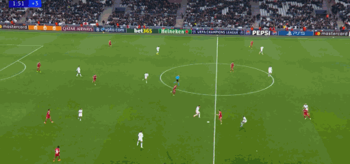 体育视频直播-索博任意球破僵局，萨拉赫回归铁卫造乌龙，利物浦3-0完胜马赛