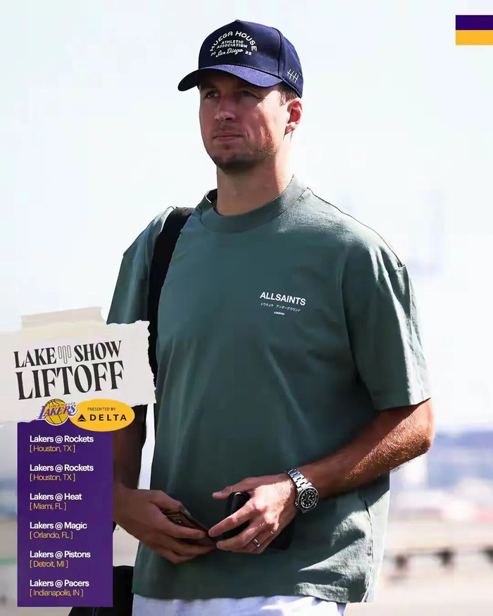 体育视频直播-湖人社媒分享球员奔赴休斯顿的登机照片组图，东契奇出镜|火箭|洛杉矶湖人队|休斯敦火箭队|卢卡-东契奇|nba_新浪体育_新浪新闻