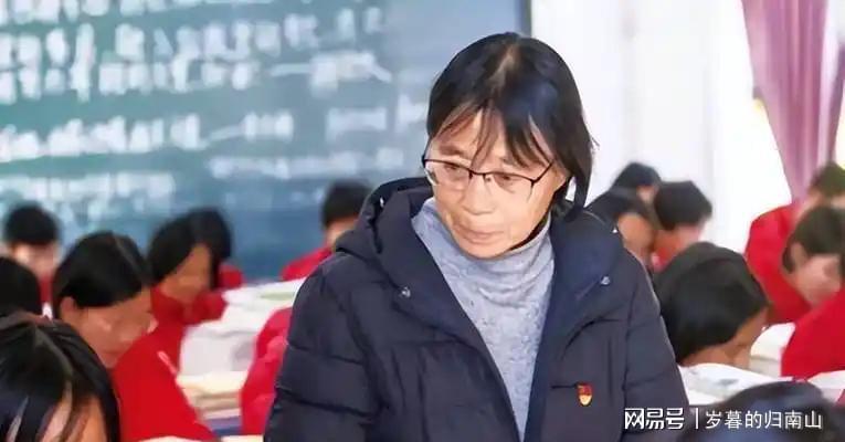 人民日报发文，揭张桂梅真实现状，卸任华坪女高校长传闻早有真相